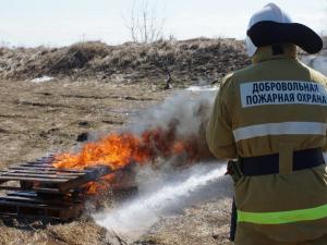 МЧС России разработало профпрограмму повышения квалификации добровольных пожарных