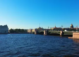 В Санкт-Петербурге с помощью видеокамер будут фиксировать нарушения на водном транспорте