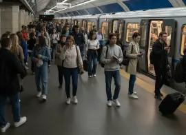 65,7 млн рублей выделил Петербургский метрополитен на монтаж турникетов