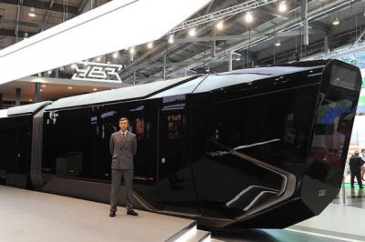 В 2016 году «Уралвагонзавод» запустит серийное производство трамвая R1