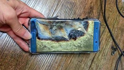 Samsung  предлагает обменять взрывоопасные Galaxy Note 7 в аэропортах