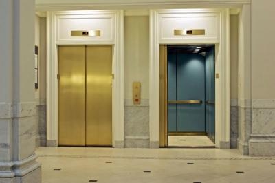 Президент ввел ответственность для управляющих компаний за нарушение правил эксплуатации лифтов