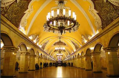 Пассажиров московского метро будут досматривать чаще