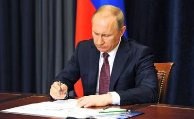 Владимир Путин подписал закон о видеонаблюдении на выборах президента РФ