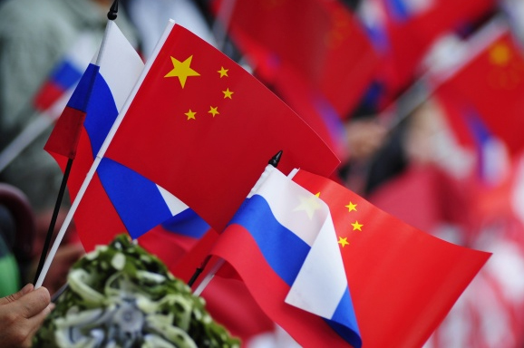 Главы МИД России и Китая подписали соглашение о сотрудничестве в сфере ИБ