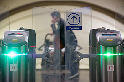 Досматривать пассажиров столичного метро будут 1,5 тысячи сотрудников